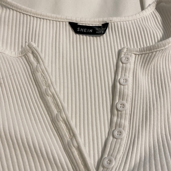 Shein White Button Up Long Sleeve Crop Top - Picture 2 of 4